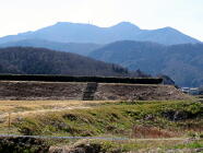真壁古城の外郭と筑波山
